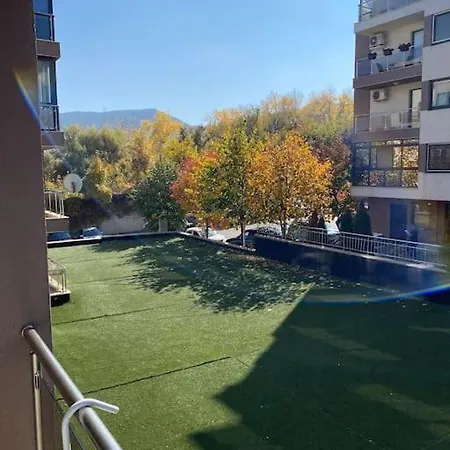 Lovely 1-bedroom In Near Vitosha * Sofia