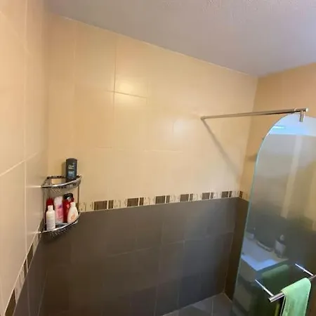 Lovely 1-bedroom In Near Vitosha София